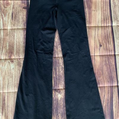 Lululemon Women's Mid Rise Black Flare Workout Leggings Size: 8